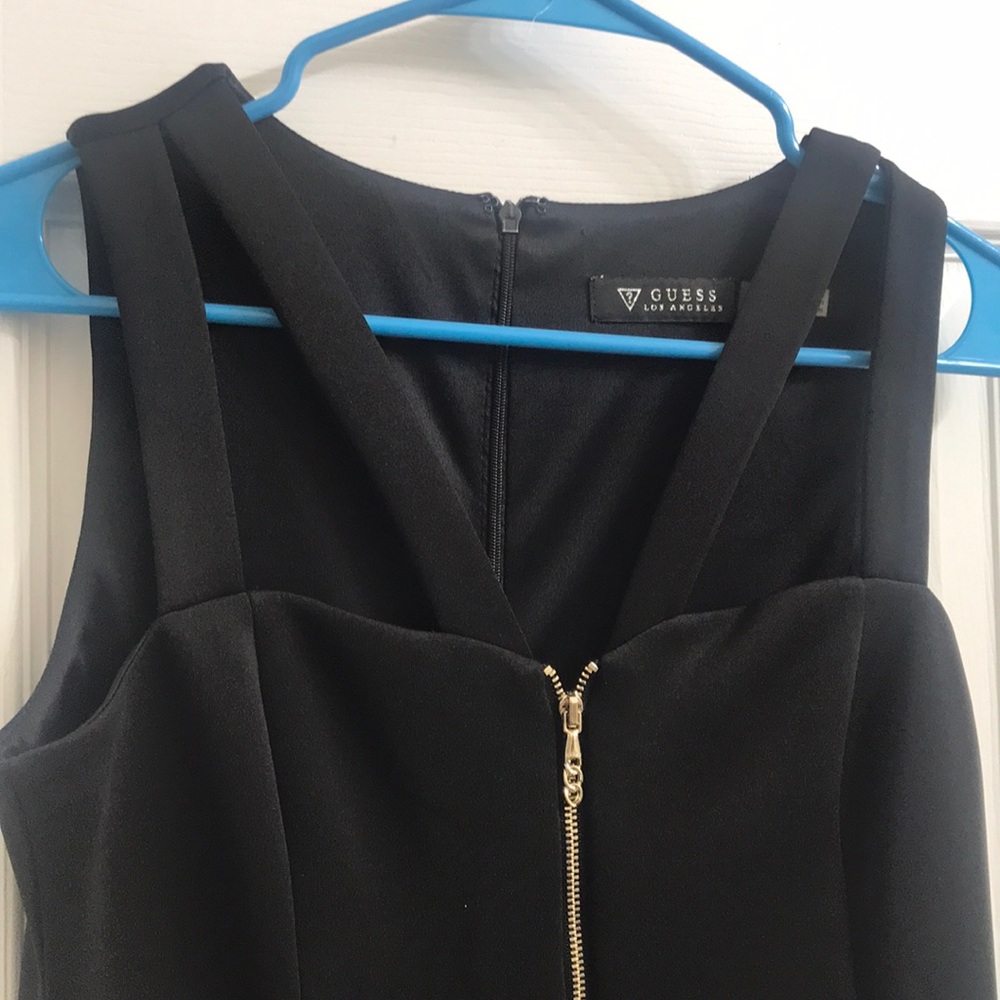 Dress - Picture 3 of 3